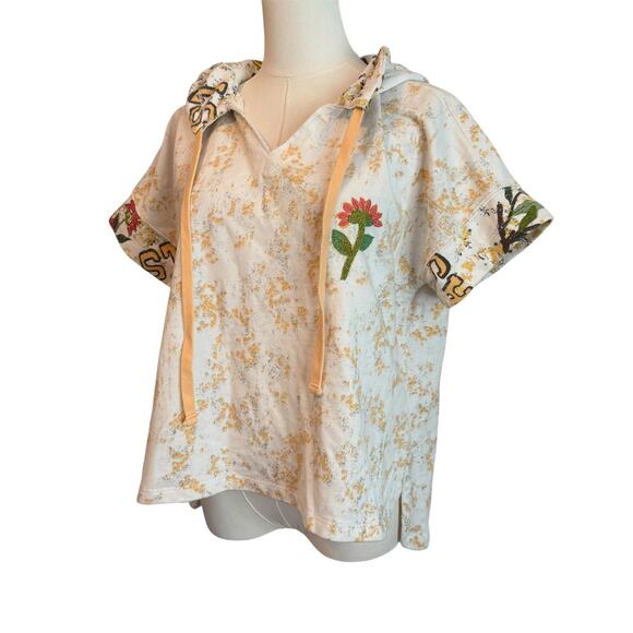Daily Practice Hoodie Womens XS White Short Sleeve Embroidered Floral Pullover - Picture 3 of 11